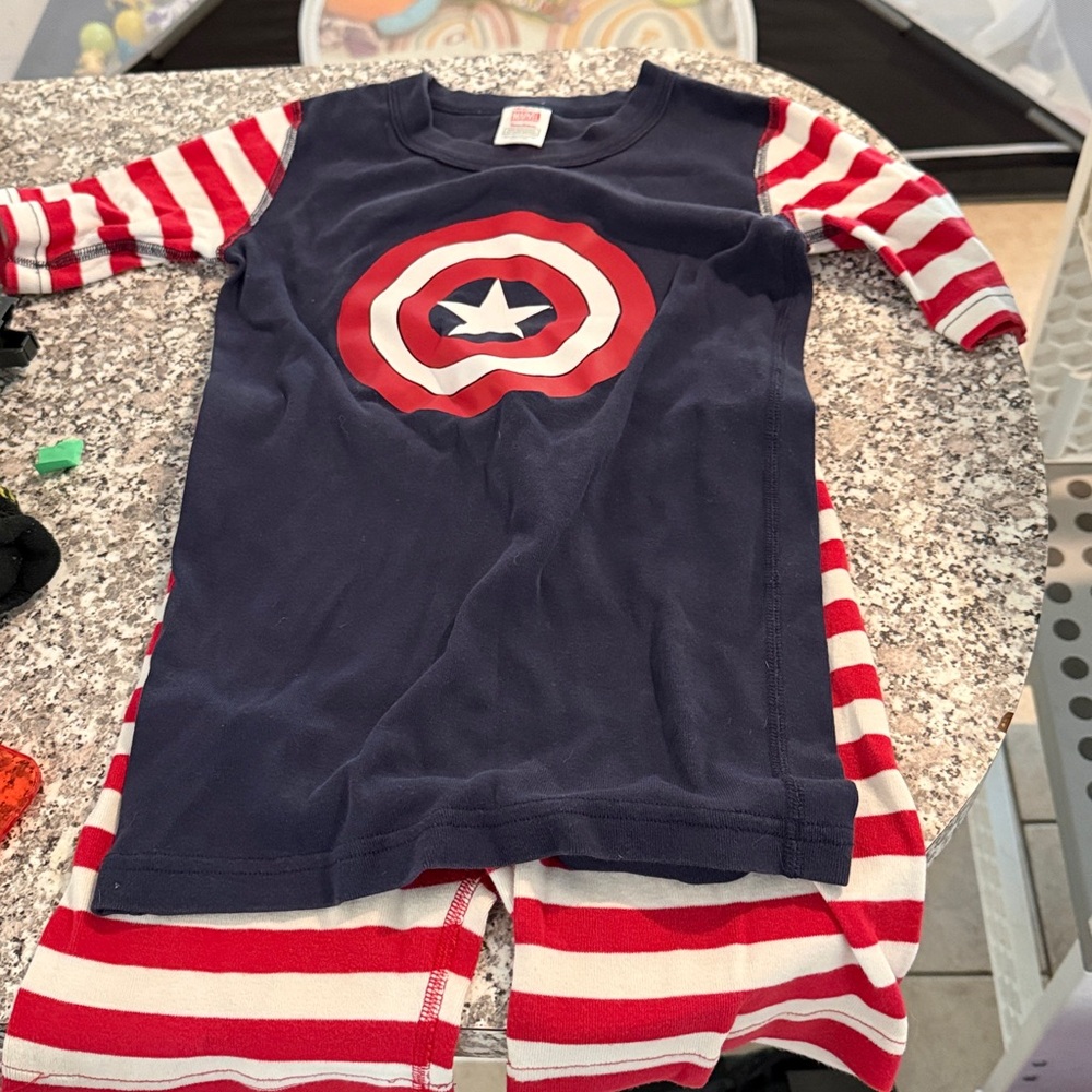 Hanna Andersson Marvel  Captain America Navy and Red Pajama Set